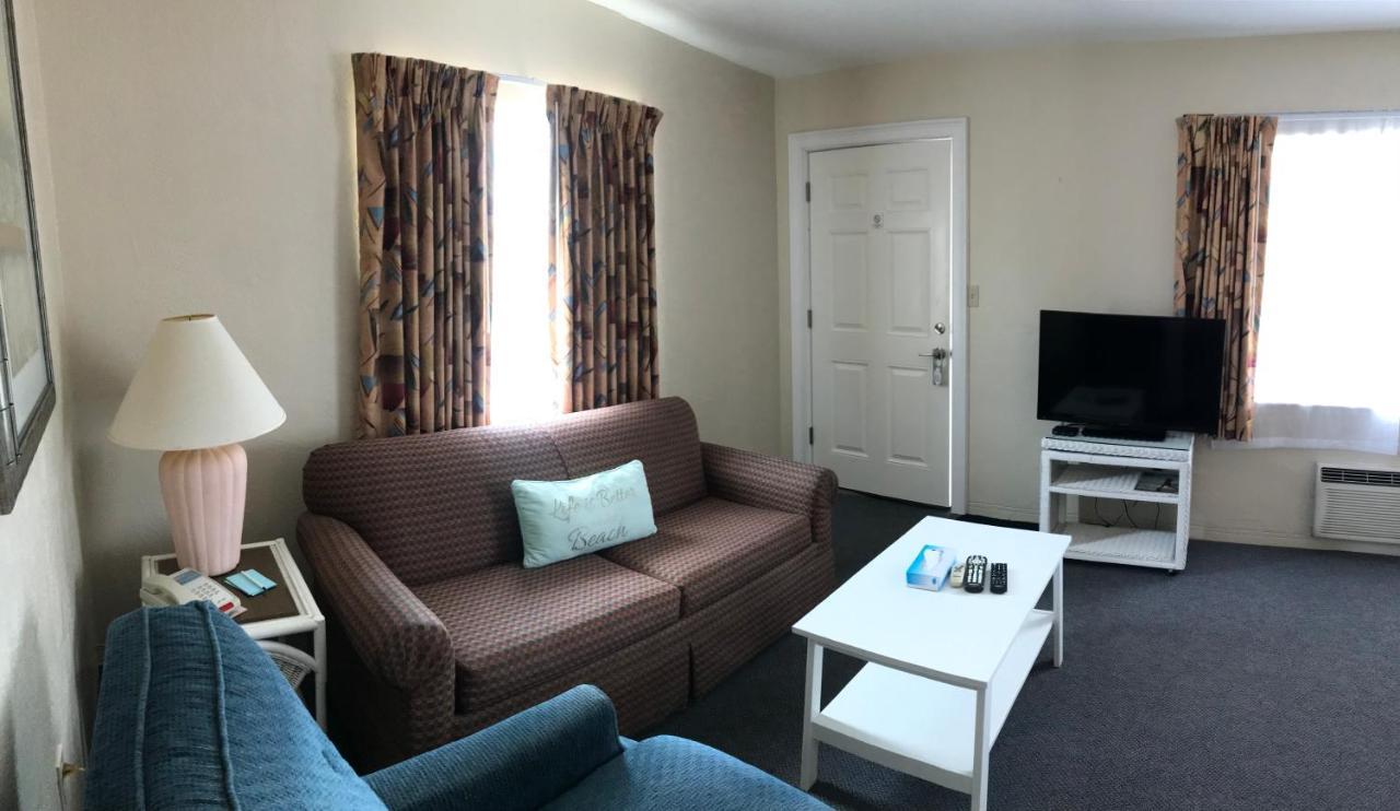 Carlton House Motel And Suites St. Pete Beach Ngoại thất bức ảnh
