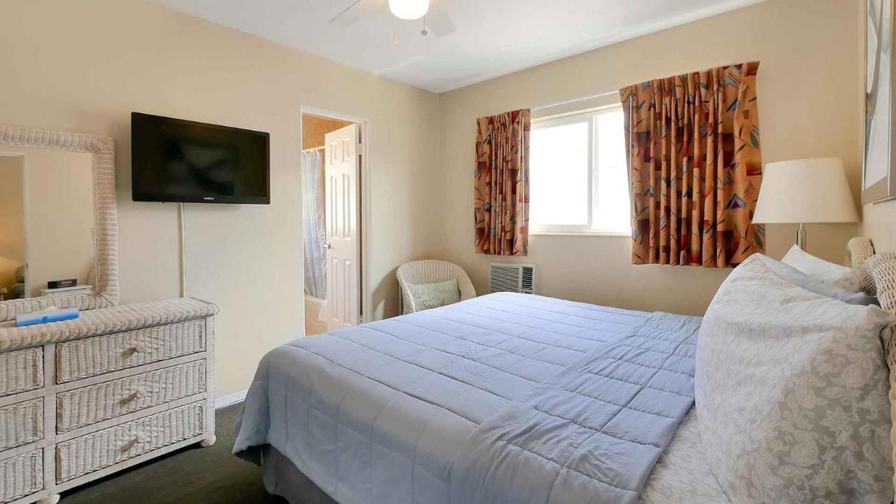 Carlton House Motel And Suites St. Pete Beach Ngoại thất bức ảnh