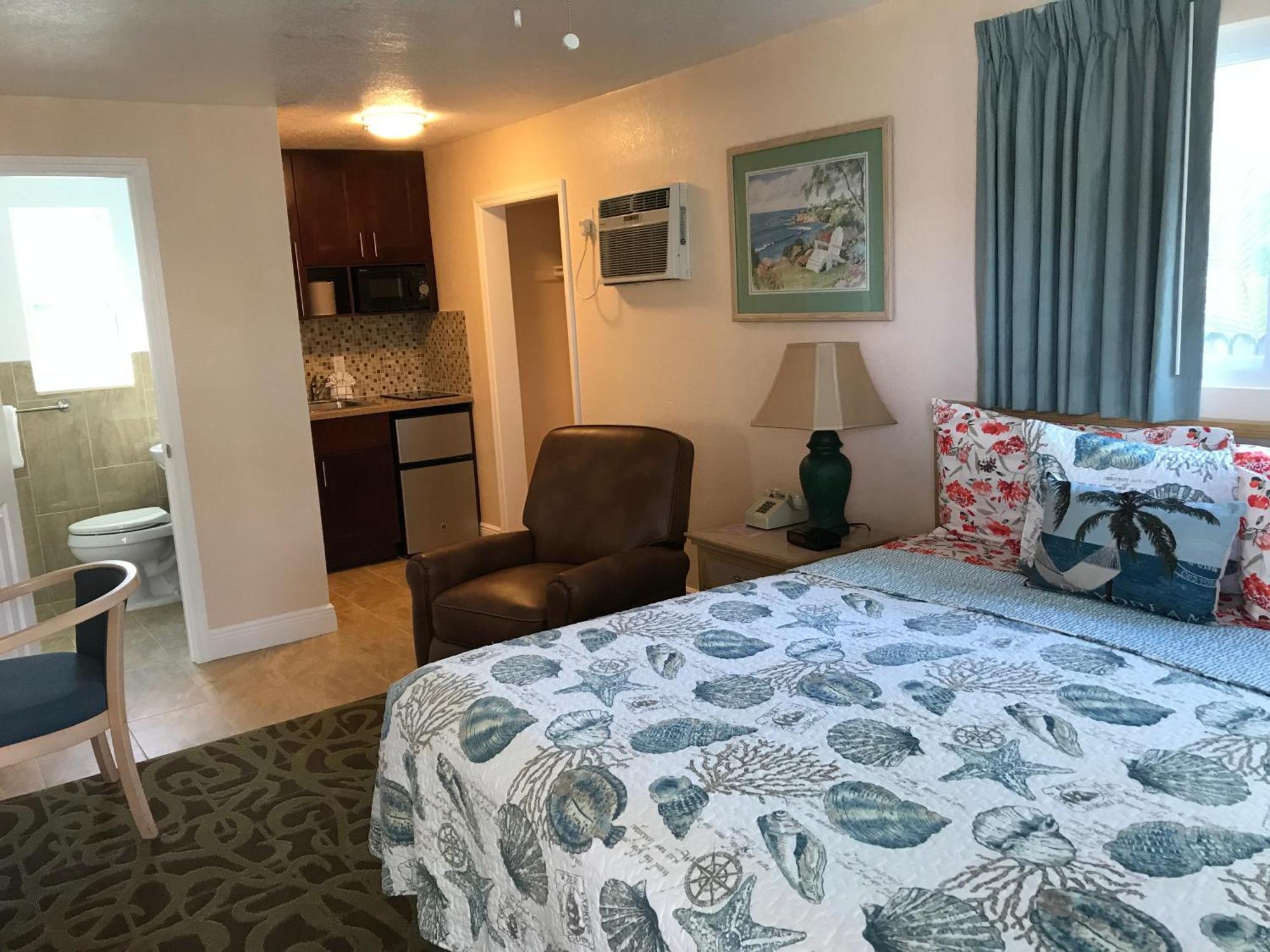 Carlton House Motel And Suites St. Pete Beach Ngoại thất bức ảnh