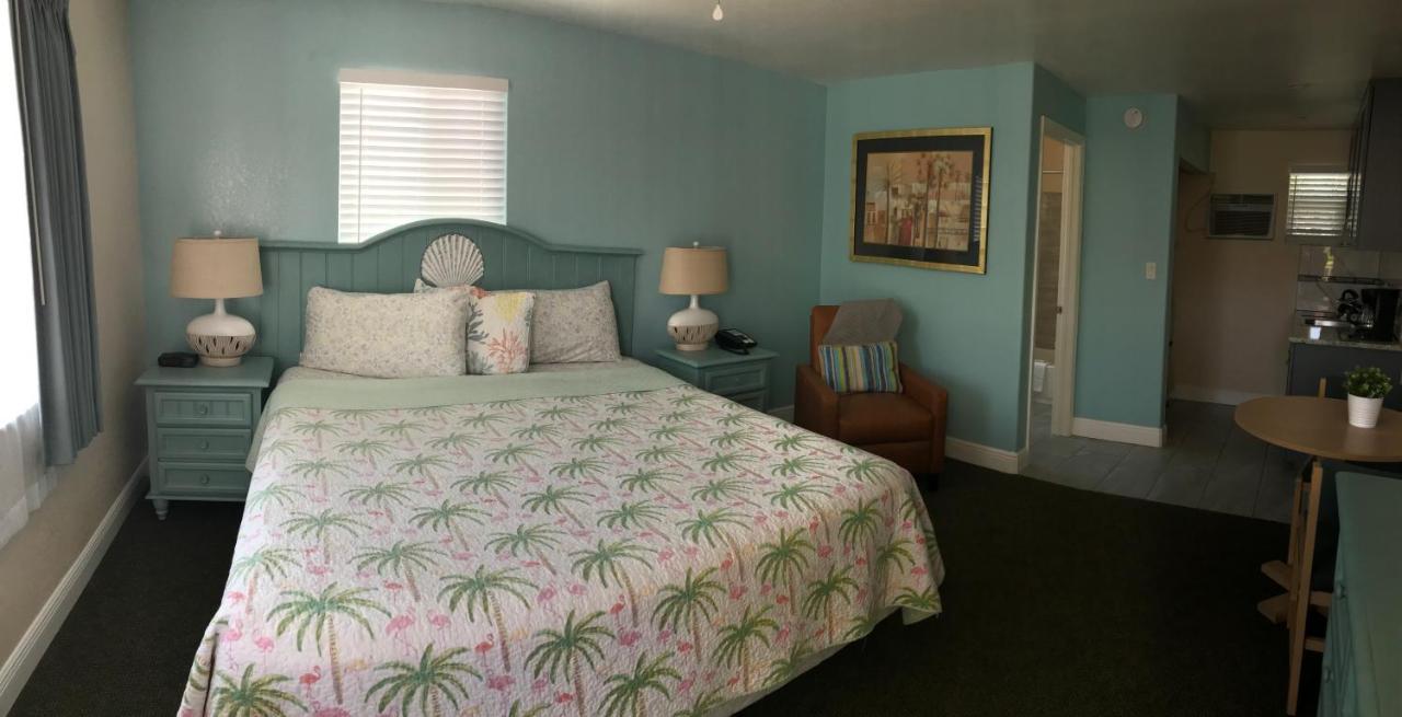 Carlton House Motel And Suites St. Pete Beach Ngoại thất bức ảnh